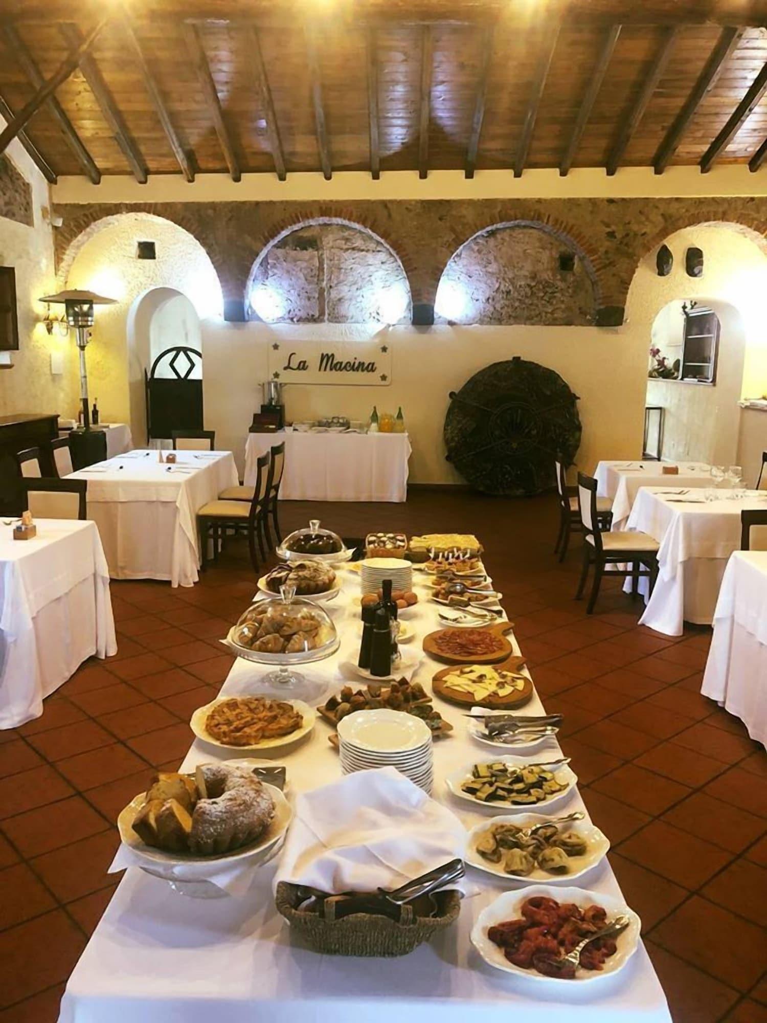 Il Borgo Country Resort Gaggi Buitenkant foto